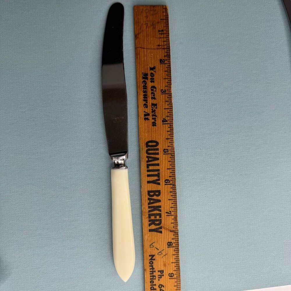 4 Vtg Russian USSR Soviet StainlessSteel Bakelite Handle Knives Cutlery Flatware - Picture 10 of 10
